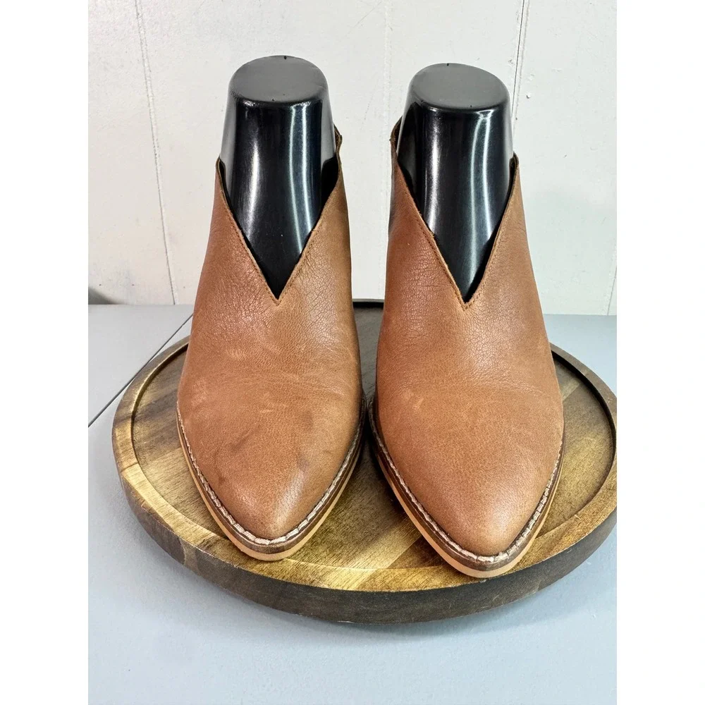Lucky Brand Aroyli Slingback Mules Womens 8 Brown Good Leather V-Cut Block Heel - Picture 2 of 14